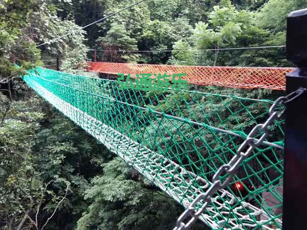 叢林穿越 叢林穿越